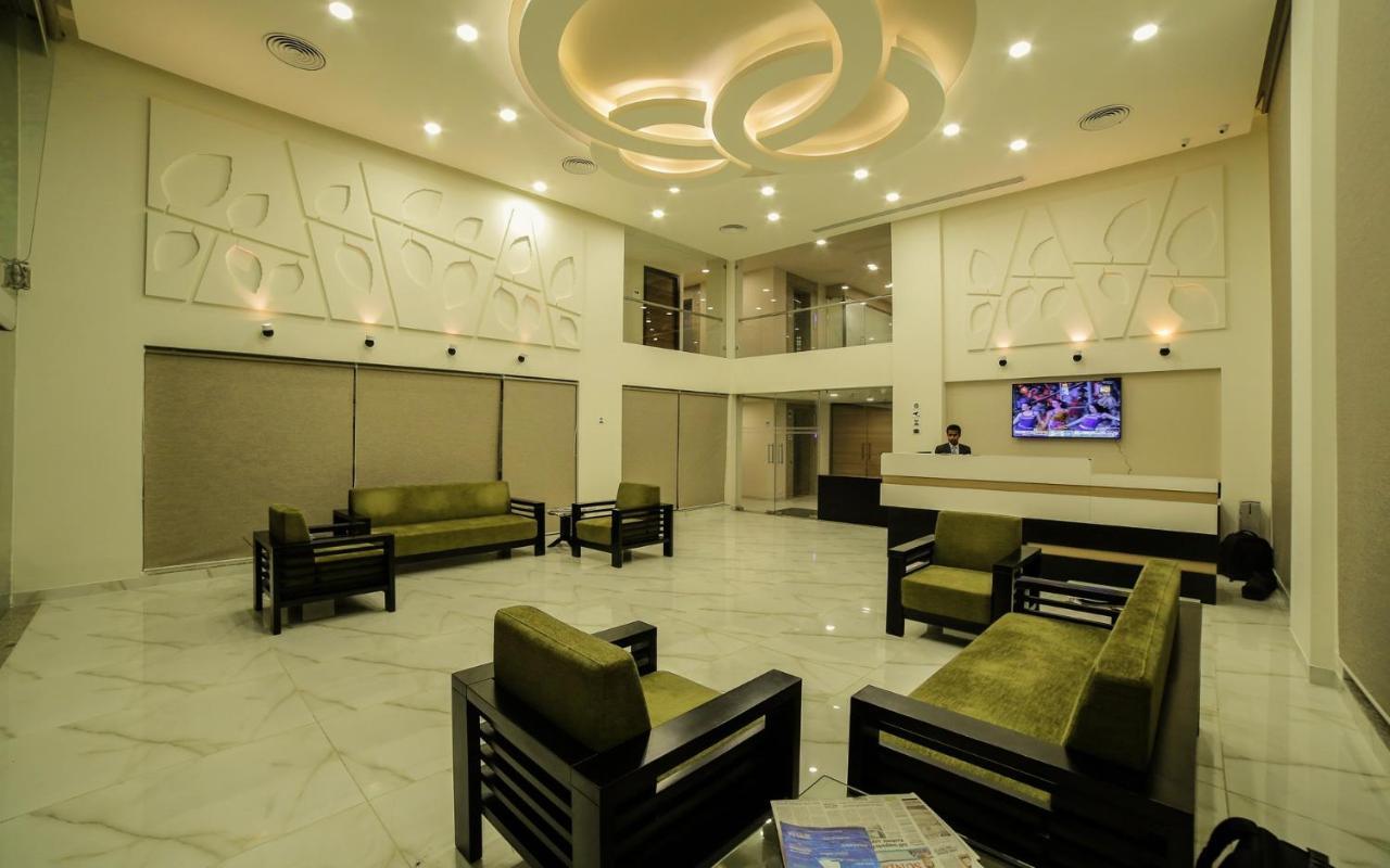 The Basil Park Hotel Bhavnagar Bagian luar foto